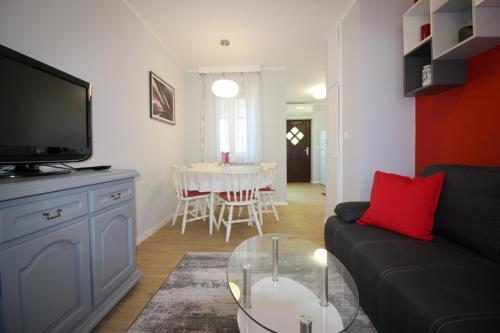 Apartment Porec, Mirna River 3