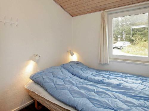 Five-bedroom Holiday Home In L�kken 4