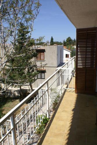 Apartment Stara Novalja 4056b