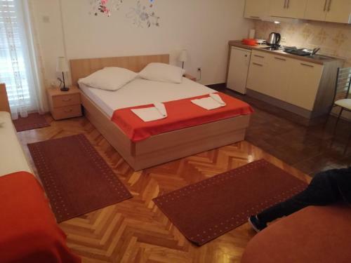 Apartments Mirjana