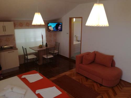 Apartments Mirjana