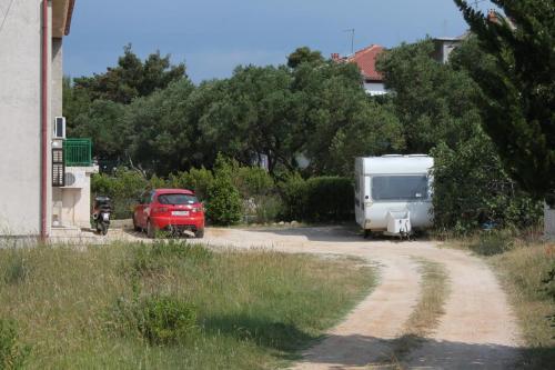 Apartments By The Sea Banjol (rab) - 4965