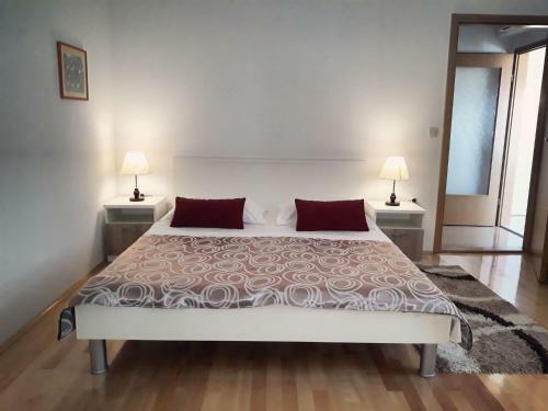 Apartment Toni Privla?ka 32