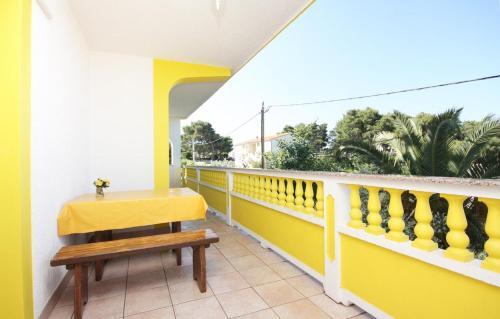Apartments With A Parking Space Banjol (rab) - 5041