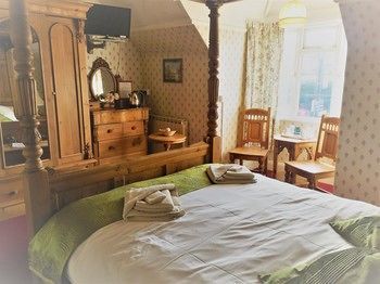 Hotel Halfway House Inn Country Lodge