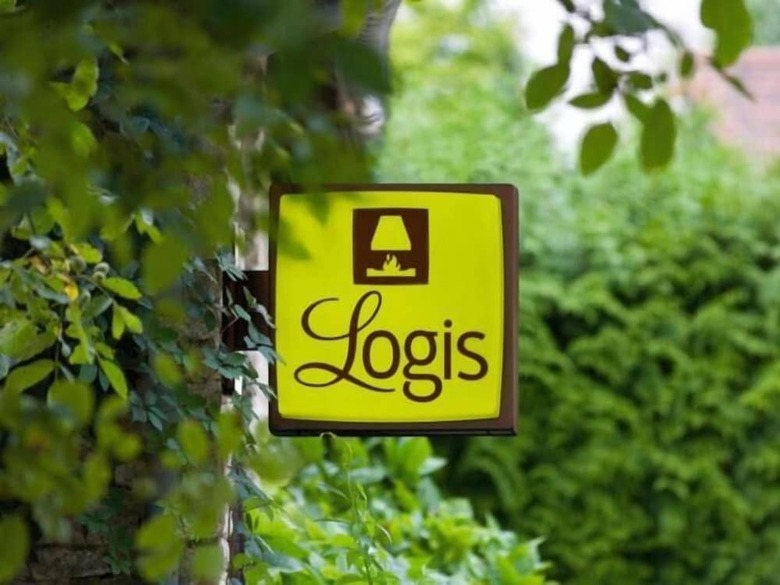 Hotel Logis Du Cygne