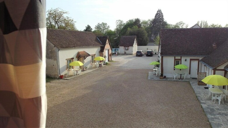 Hotel Logis Du Cygne