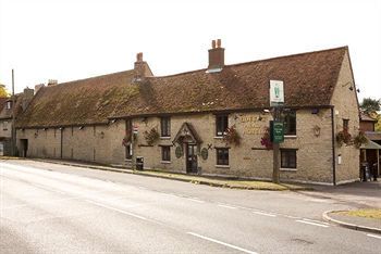 Hotel Queens Head Htl Milton Ernest