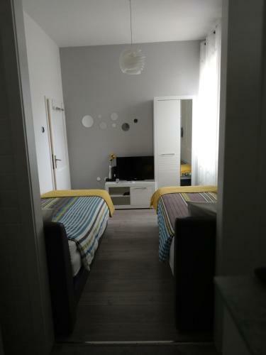 Hostal Rooms Diana