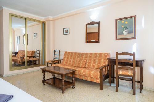 Hotel Avenida Jc