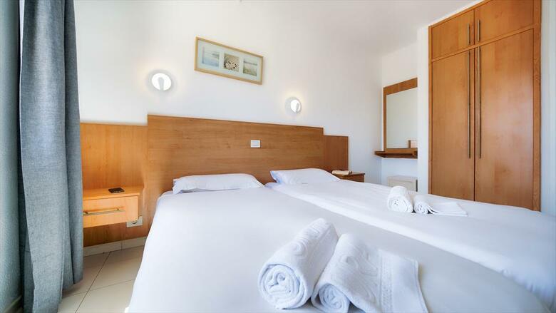 Apartamentos Ura Roslara