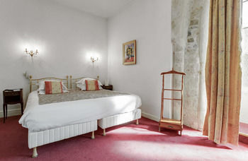 Hotel L Hostellerie Du Chateau