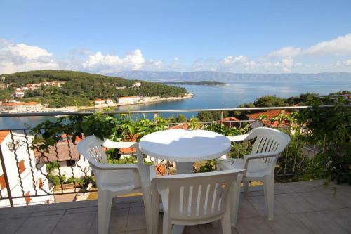 Apartments With A Parking Space Jelsa (hvar) - 8765