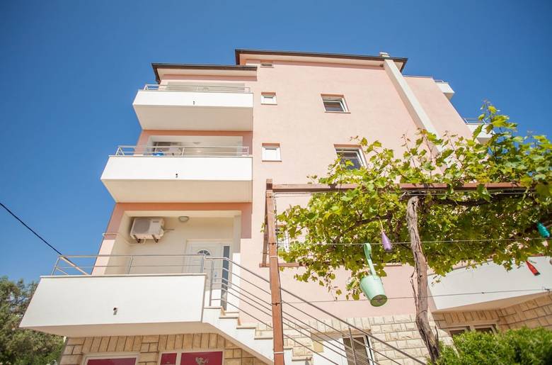 Apartments Kairos