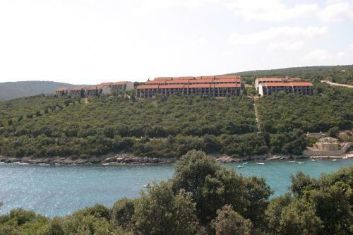 Apartments Hostin Garoful Duga Uvala