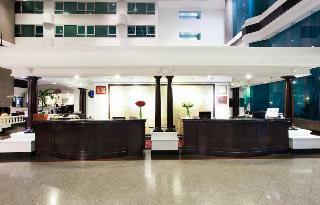 Hotel Windsor Suite And Convention