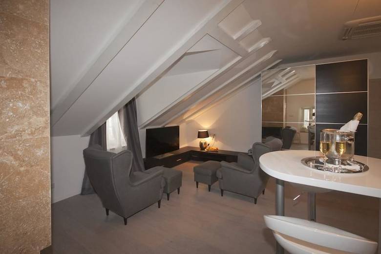 Hostal Splitska Perla City Centre Luxury Rooms