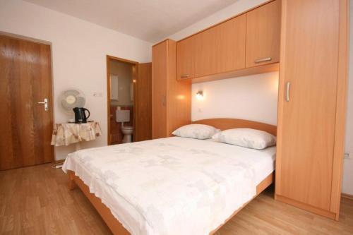 Apartamentos Studio Baska Voda 6827j