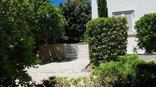 Green Paradise Apartment Novalja