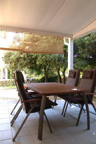 Green Paradise Apartment Novalja