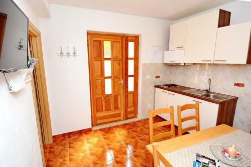 Apartment Kastel Stafilic 11539a