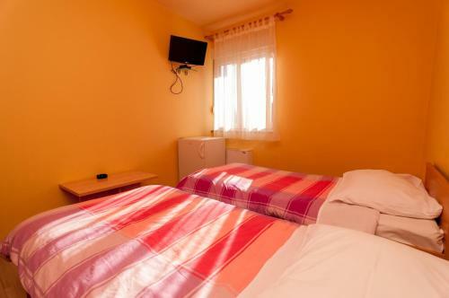Hostal Guesthouse Villa Irena