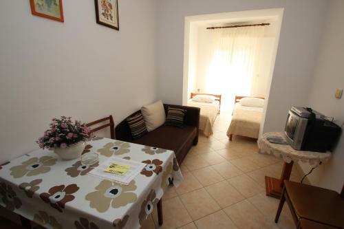 Apartments Jelovac