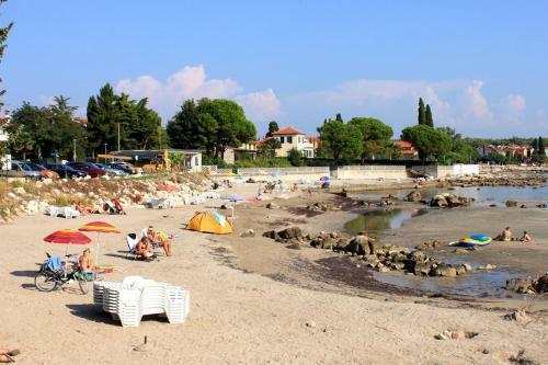 Apartment Zambratija 6997a