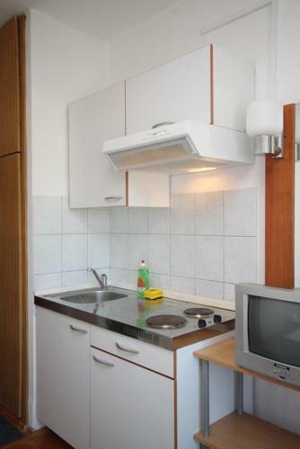 Apartamentos Studio Baska Voda 6773a