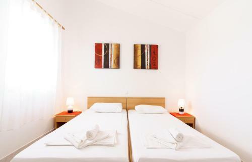 Lumbarda Resort Apartment