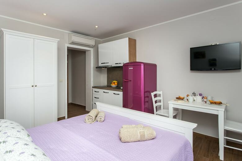 Apartments Villa Mirjana