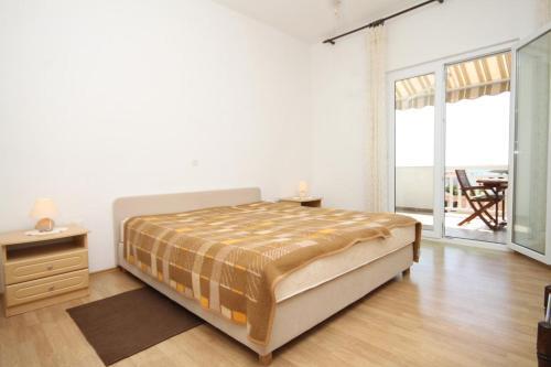 Apartments With A Parking Space Hvar - 5719