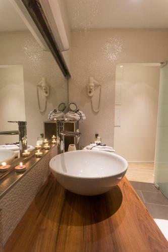 Hostal Diocletian Luxury Room