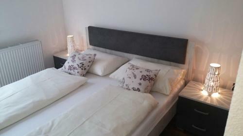 Hostal Guesthouse ?ebalj