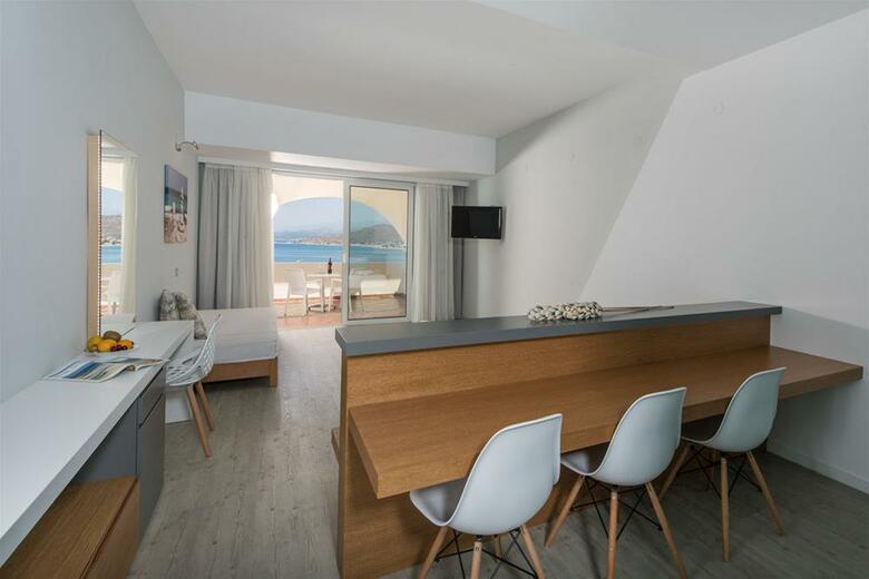 Balos Beach Hotel