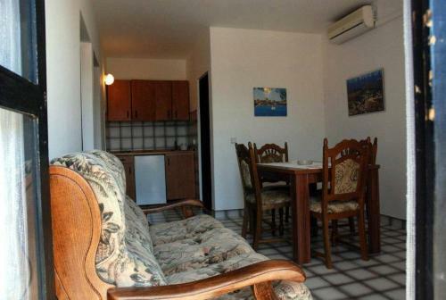 Hostal Guest House Alek