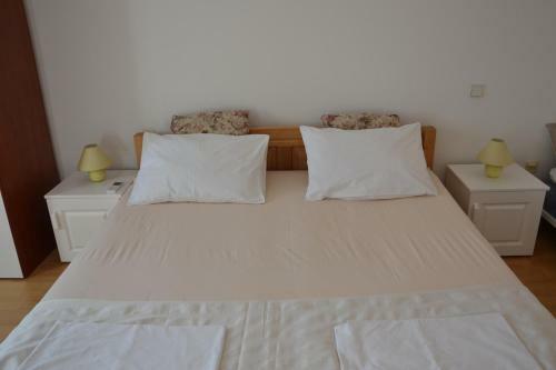 Apartments Artina