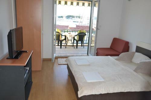 Apartments Artina