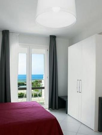 Hotel Residence Brezza Di Grecale