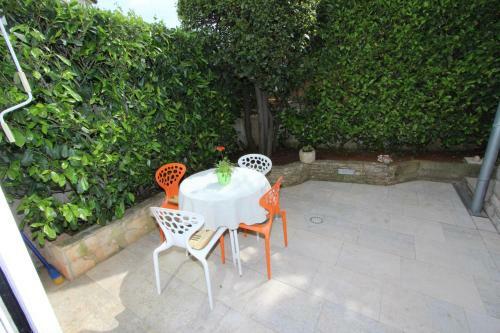 Hostal Apartments Villa Buric