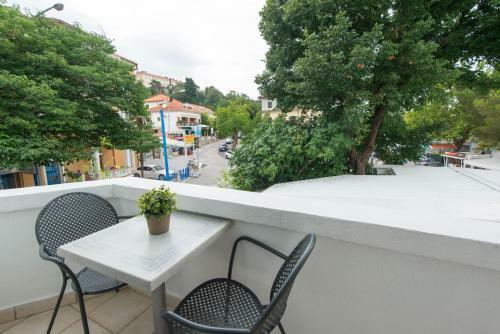 B&B Galija