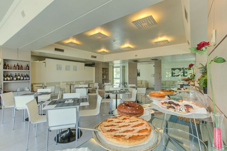 Ardeatina Park Hotel