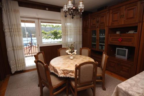 Apartment Vinisce 4892a