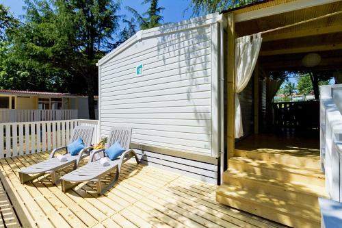 Superior Mobile Homes In Camping Kazela