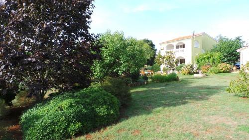 Apartment In Pula/istrien 17418