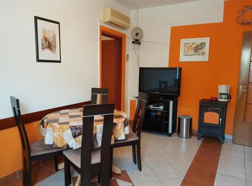 Apartments With A Parking Space Baska (krk) - 5443