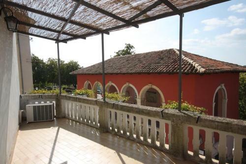Hostal Double Room Oprtalj 7081b