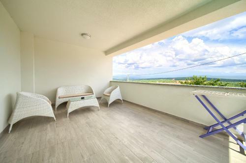 Apartments Mali Nono