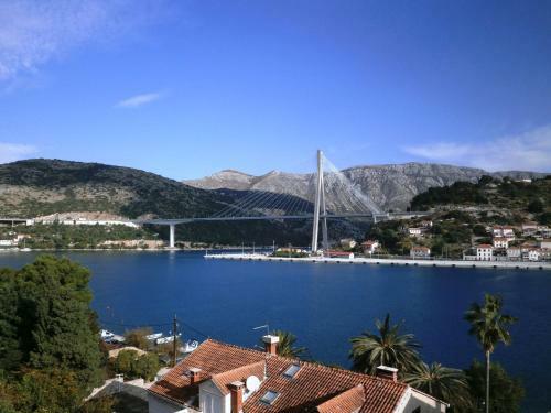 Hostal Apartments Villa Sirena