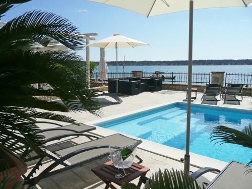 Apartments Villa Papalina 2